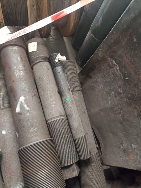 НПА_Шпилька М90*890 Б/У