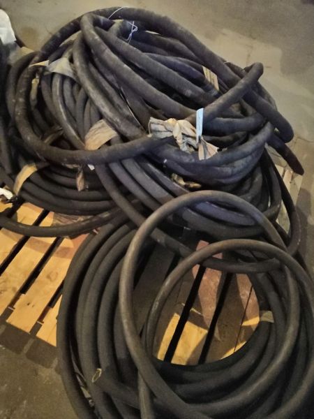 Рукав пневматический резин. D25