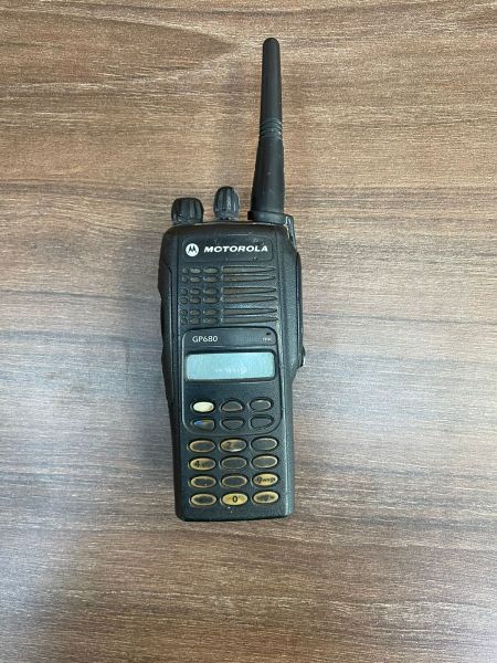 MOTOROLA GP 680 sn 749 TLL3583 140014035 MOTOROLA GP 680 sn 749 TLL3583 140014035
