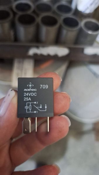Реле 12v 709 24VDC  для а/т Тойота 5 т