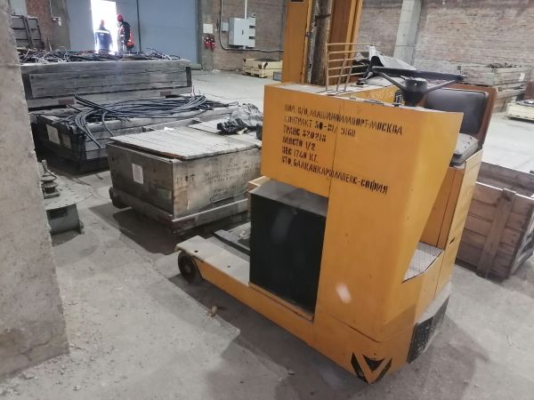 Электро-погрузчик Балканкар