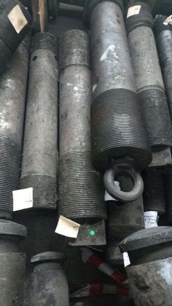 НПА_Шпилька Уп220*1150 Б/У