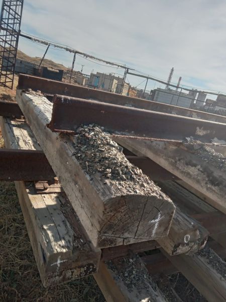 Шпала деревянная, L=2.75м (б/у)