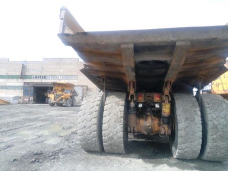 Cамосвал карьерный CAT 773F