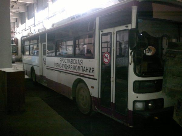 Автобус HYUNDAI AEROCITY гос номер н 405 хн, год выпуска 2000