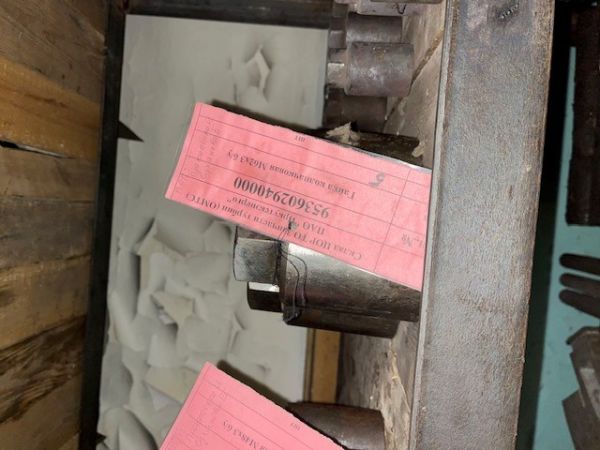 Гайка колпачковая М62х3 б/у