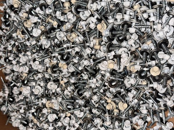 Саморез кров.4.8x29 оц.RAL 1015 (кг)