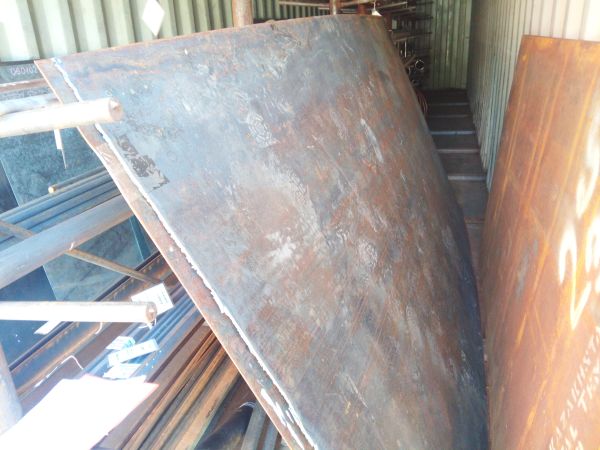 Лист металлический 4мм б/у