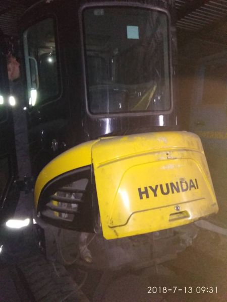 Экскаватор Hyundai R35Z-7A