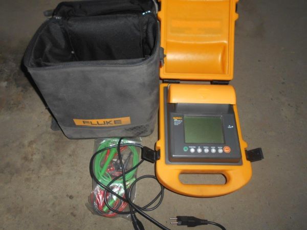 МЕГОМЕТР FLUKE-1550 МЕГОМЕТР FLUKE-1550