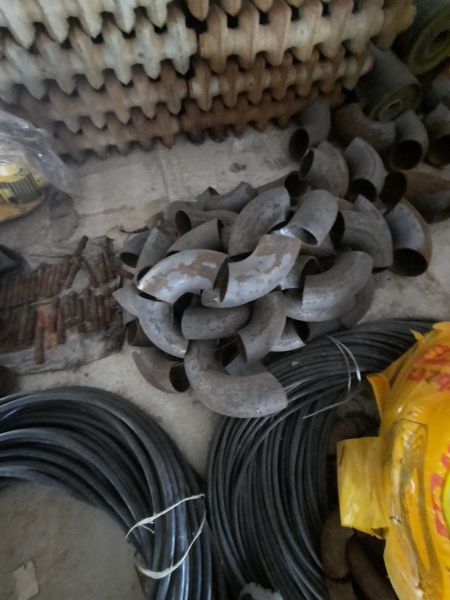 Отвод ст20 Д76*3,5