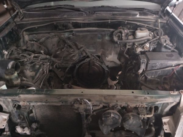 Автомобиль TOYOTA LAND CRUISER 120