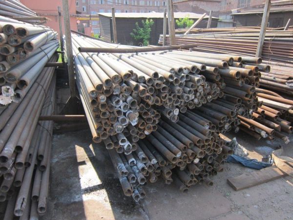 Труба металлическая б/у диаметром 38 мм и 57 мм