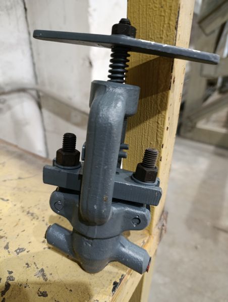 Клапан запорный 1с-12-1 Dn10 Pn250