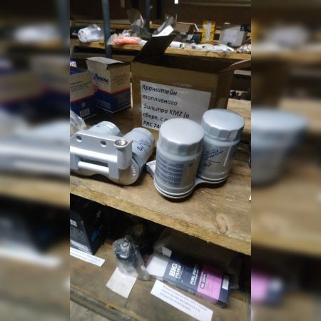 Кронштейн топливного фильтра KMZ
