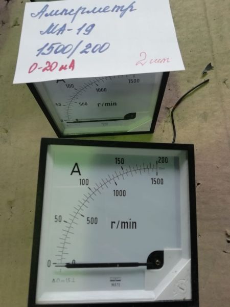 Амперметр MA19 1500/200A б/у