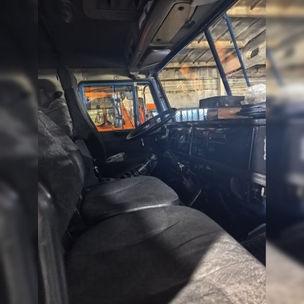 Автомашина КАМАЗ 53215-15 