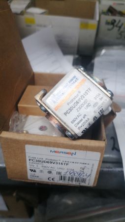 НПА_Предохранитель    Protistor  Z300057   690V  AC  315A  6.9URD 30TTF0315