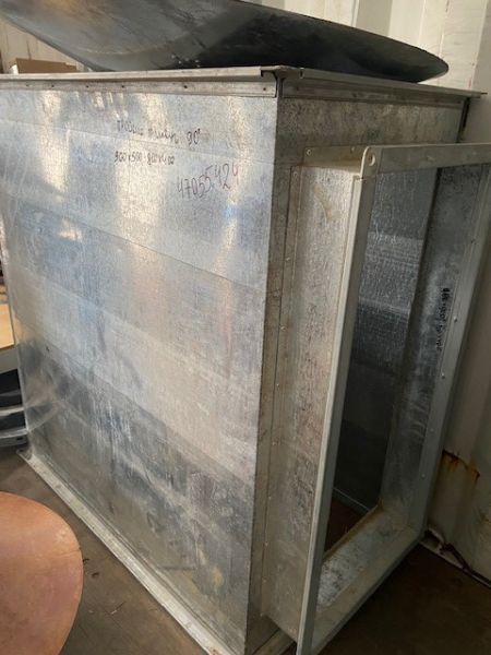 Тройник прямоуг.90гр.100х150-150х150