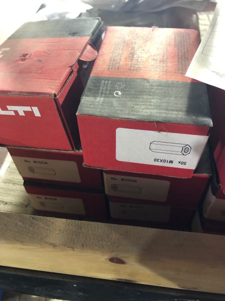 Муфта промежуточная М10*30 Hilti