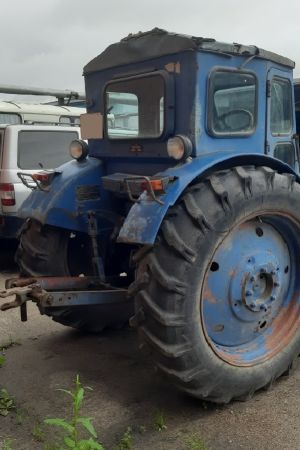 Трактор  ЛТЗ Т-40АМ