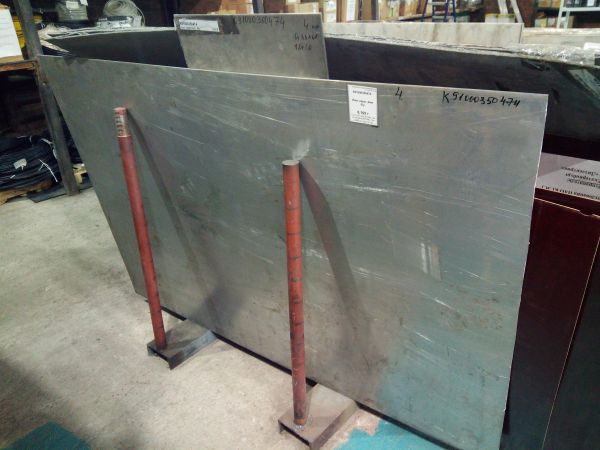 Лист нерж. 4мм   б/у