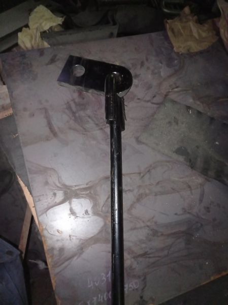 Тяга с серьгой 09 ОСТ 108.632.02-80