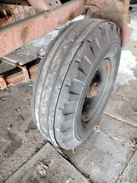 Тракторный прицеп 2 ПТС-4 