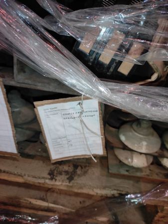 НПА_Стойка с изоляторами крановых траллей Б/У