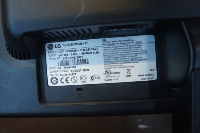 Монитор LG W1942S