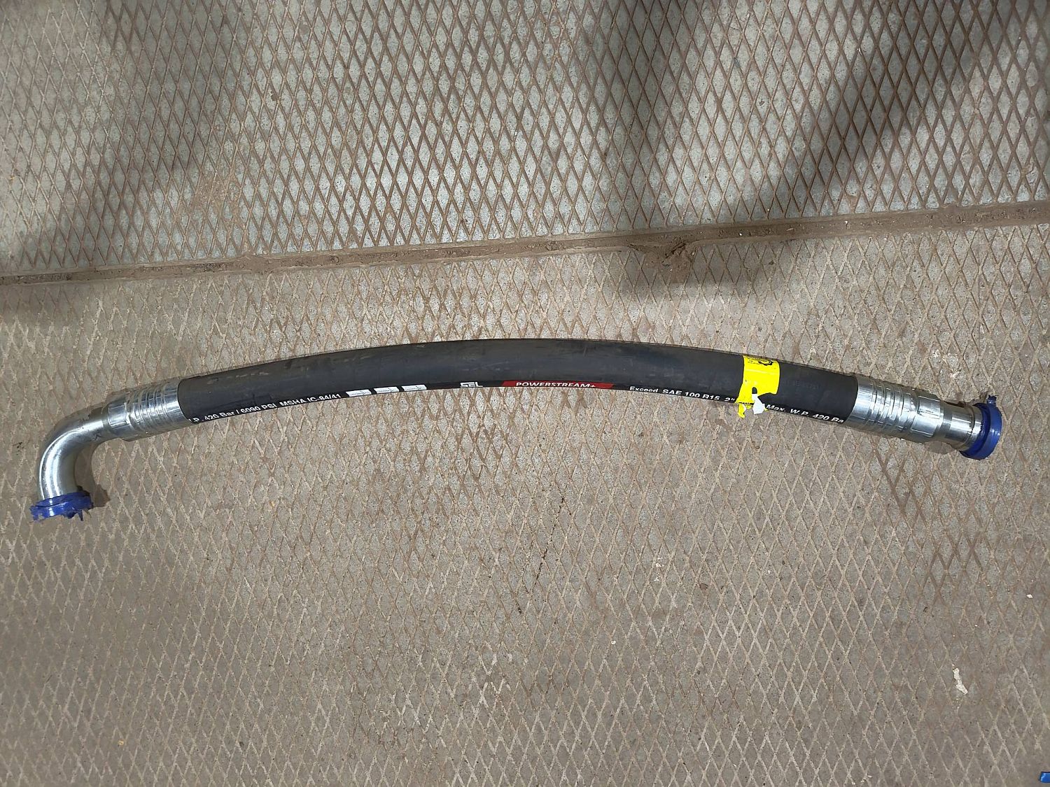 Шланг 4332165 Hitachi
