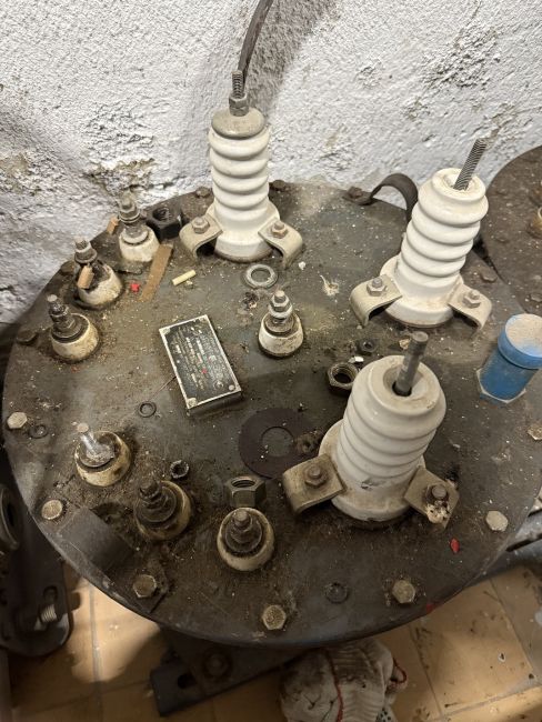 Трансформатор напряжения б/у