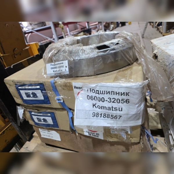Подшипник 06000-32056 Komatsu