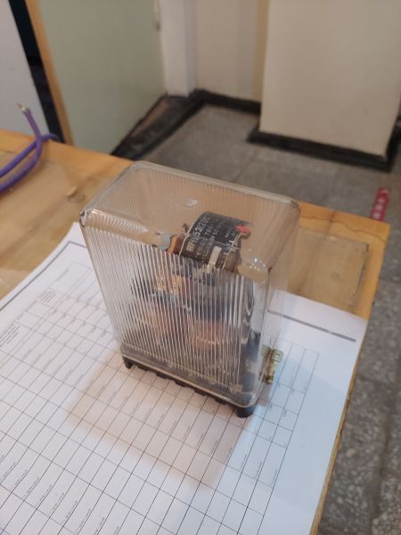 Реле напряжения РН-53/200 б/у