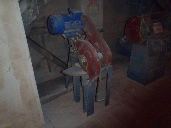 Станок отрезной 8572