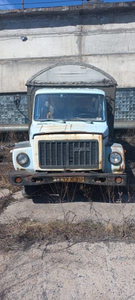 Грузовой автомобиль ГАЗ 3307 фургон