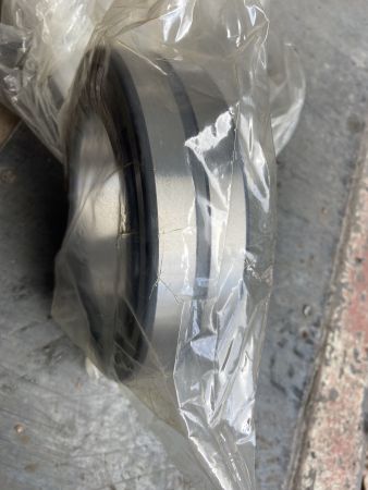 Подшипник 23026мw33