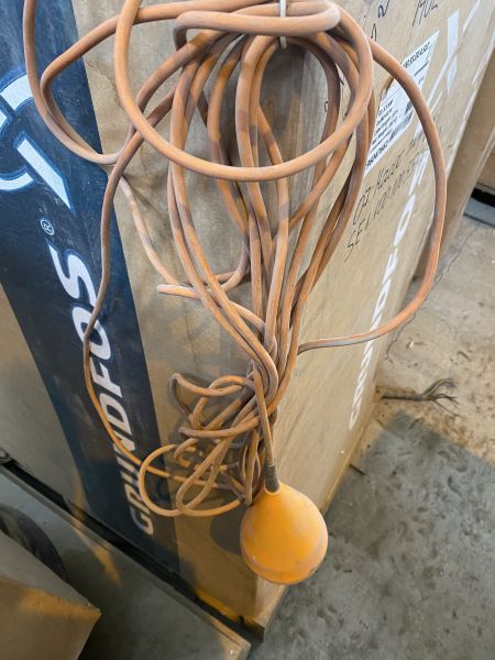 Выключатель поплавковый  SLC10E