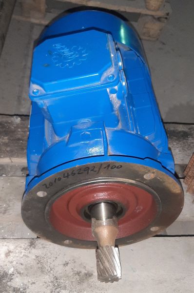 Электродвигатель SK132 М4 7,5 кВт 1500 об/мин