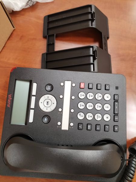 Телефон цифровой AVAYA 1408