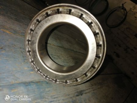 Подшипник 7515