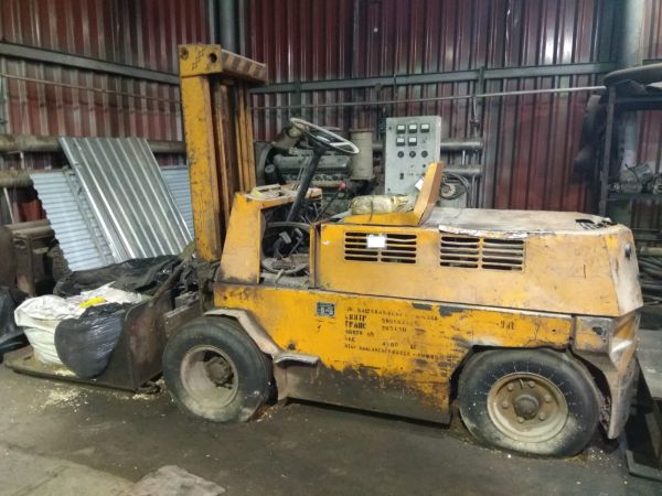 АВТОПОГРУЗЧИК ГДВ-2В3336,БОЛГАРИЯ 