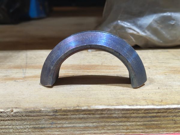 Полукольцо 2-33-66