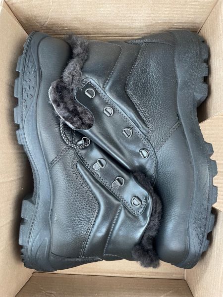 Ботинки кожаные с защ поликарб подн 200Дж, МБС, зимние (натур.мех), подошва ПУ/нитрил с антискользящ. протектором, р.45, ТР ТС 019/2011