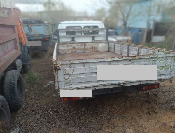 Автомобиль ГАЗ-330200