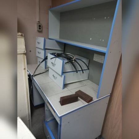 Лабораторная мебель