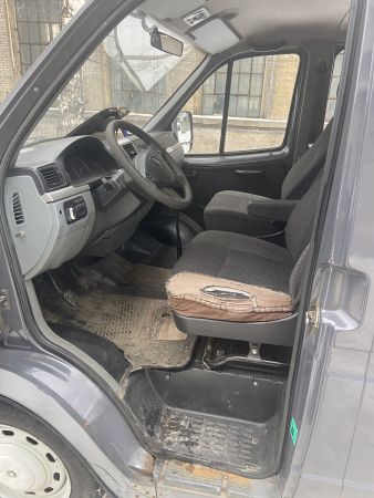 Цельнометаллический фургон ГАЗ-2217