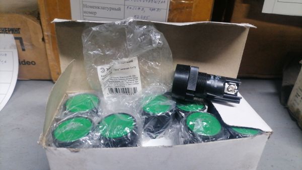 НПА_Кнопка пусковая SB7-(пуск) зеленая Ф22мм/240В