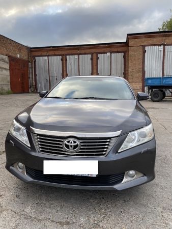 Автомобиль легковой TOYOTA CAMRY