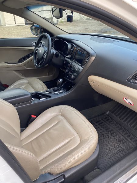 Автомобиль легковой KIA OPTIMA 